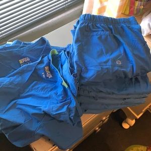 Bundle wonder wink scrubs royal blue
